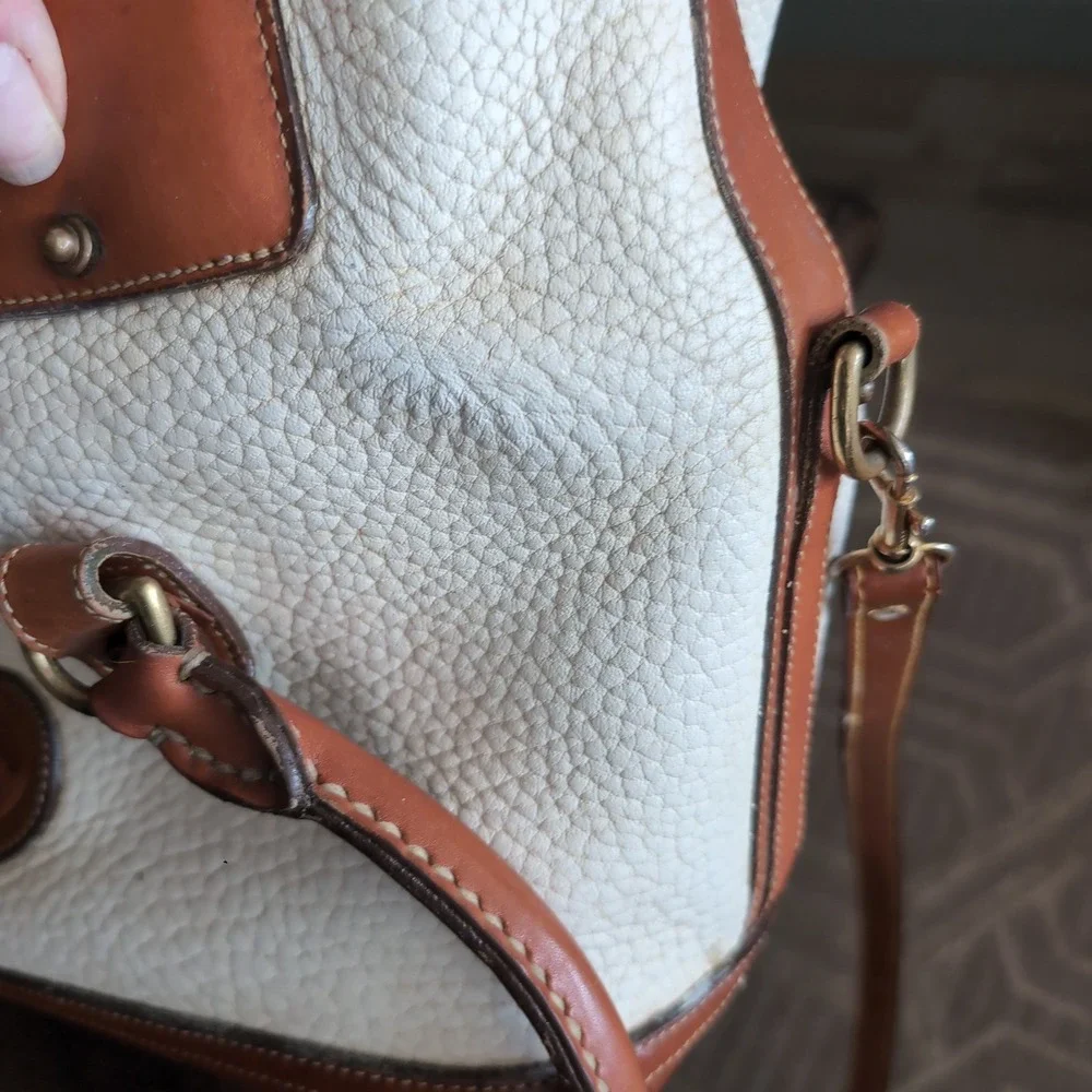 Dooney & Bourke Doctor Bag Purse Bone Cream All Weather Leather Satchel Vintage